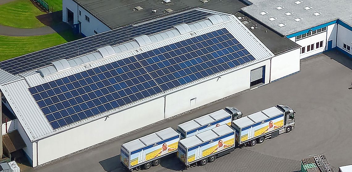 Das Solardach der Bad Driburger Naturparkquellen Das Solardach der Bad Driburger Naturparkquellen